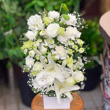 東京都大田区山王　大森の花屋　大花園（だいかえん）季節の旬な花をあなただけの贈り物に！上質でモダンな花贈りを大森スタイルでお届けします。