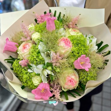 東京都大田区山王　大森の花屋　大花園（だいかえん）季節の旬な花をあなただけの贈り物に！上質でモダンな花贈りを大森スタイルでお届けします。