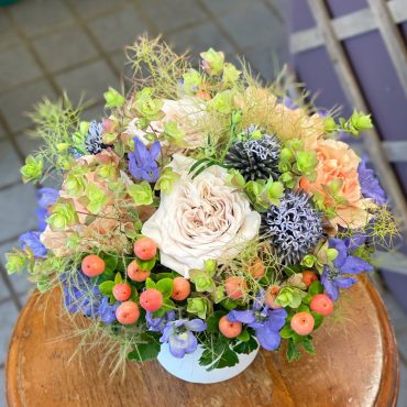 東京都大田区山王　大森の花屋　大花園（だいかえん）季節の旬な花をあなただけの贈り物に！上質でモダンな花贈りを大森スタイルでお届けします。