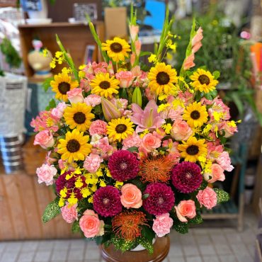 東京都大田区山王　大森の花屋　大花園（だいかえん）季節の旬な花をあなただけの贈り物に！上質でモダンな花贈りを大森スタイルでお届けします。