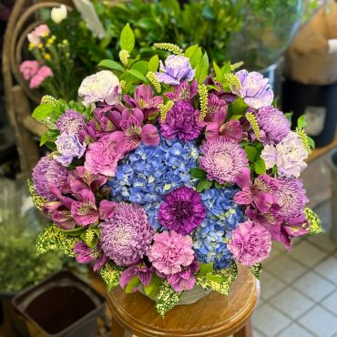 東京都大田区山王　大森の花屋　大花園（だいかえん）季節の旬な花をあなただけの贈り物に！上質でモダンな花贈りを大森スタイルでお届けします。