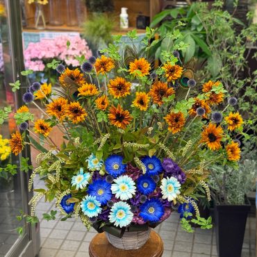 東京都大田区山王　大森の花屋　大花園（だいかえん）季節の旬な花をあなただけの贈り物に！上質でモダンな花贈りを大森スタイルでお届けします。
