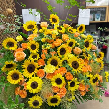 東京都大田区山王　大森の花屋　大花園（だいかえん）季節の旬な花をあなただけの贈り物に！上質でモダンな花贈りを大森スタイルでお届けします。