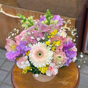 東京都大田区山王　大森の花屋　大花園（だいかえん）季節の旬な花をあなただけの贈り物に！上質でモダンな花贈りを大森スタイルでお届けします。