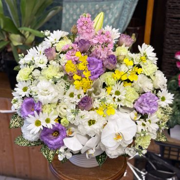 東京都大田区山王　大森の花屋　大花園（だいかえん）季節の旬な花をあなただけの贈り物に！上質でモダンな花贈りを大森スタイルでお届けします。