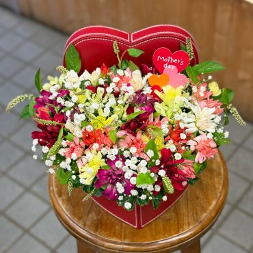 東京都大田区山王　大森の花屋　大花園（だいかえん）季節の旬な花をあなただけの贈り物に！上質でモダンな花贈りを大森スタイルでお届けします。
